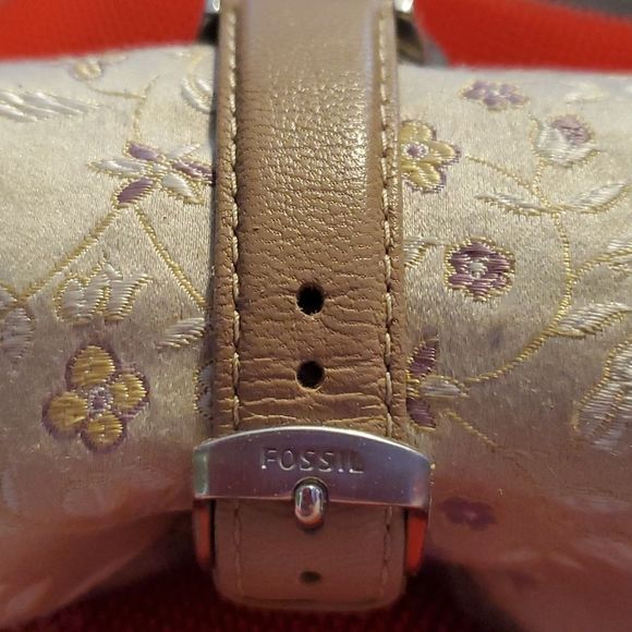 Fossil ES3465 Riley Multifunction Stainless Steel Leather Watch Gold-Tone & Grey - Picture 3 of 8